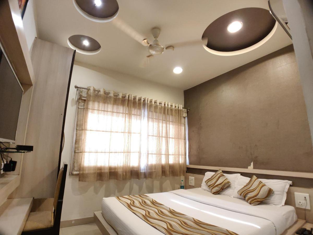 Hotel Shiv Vilas Bhopal Exterior photo